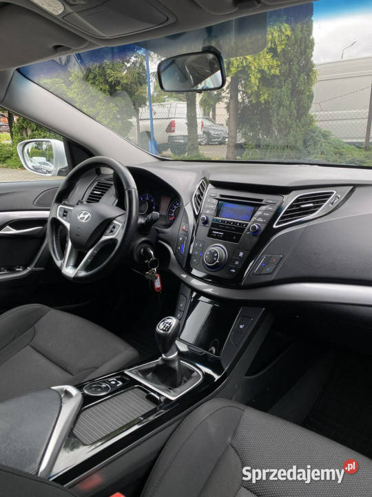Hyundai i40 Rezerwacja centralny zamek Tarnowskie Góry