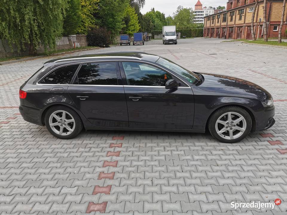Audi A4 B8 Avant 18 TFSI 7 lat u jednego Oświęcim