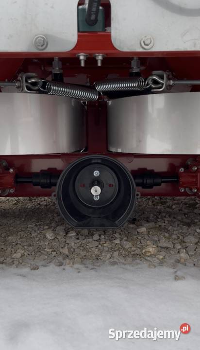 Rozsiewacz TYTAN 600L STRUMYK NOWY MODEL 400L Radomsko