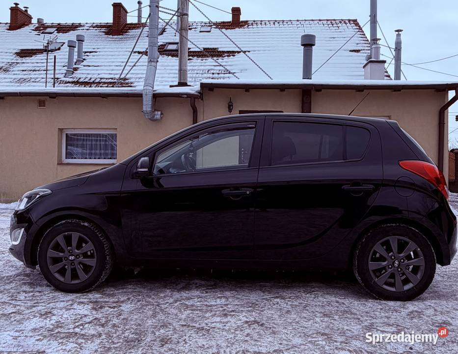 Hyundai i20 2014 niski przebieg pierwszy Samochody osobowe