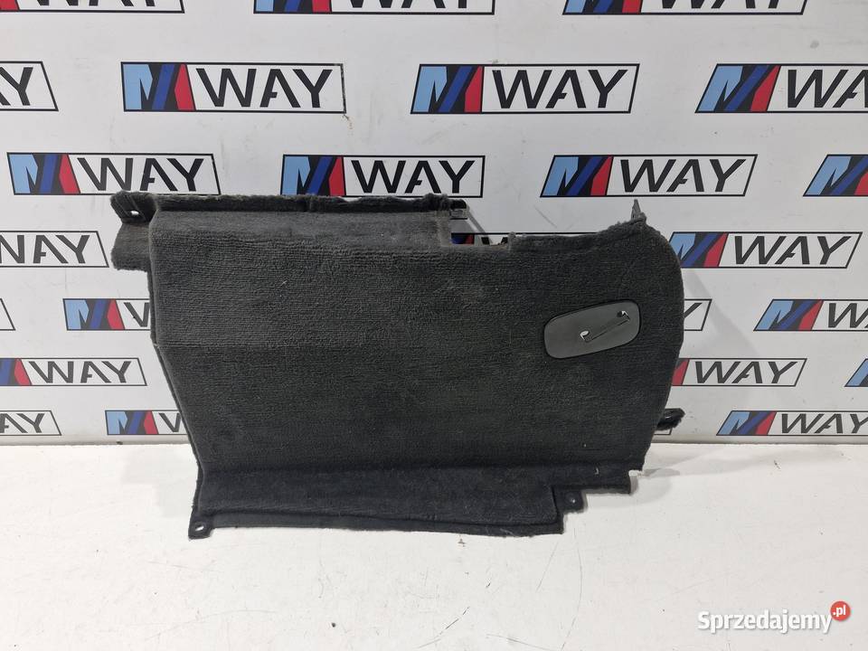 7050363 BMW 5 E61 TAPICERKA BOCZEK BAGAŻNIKA Tapicerki samochodowe