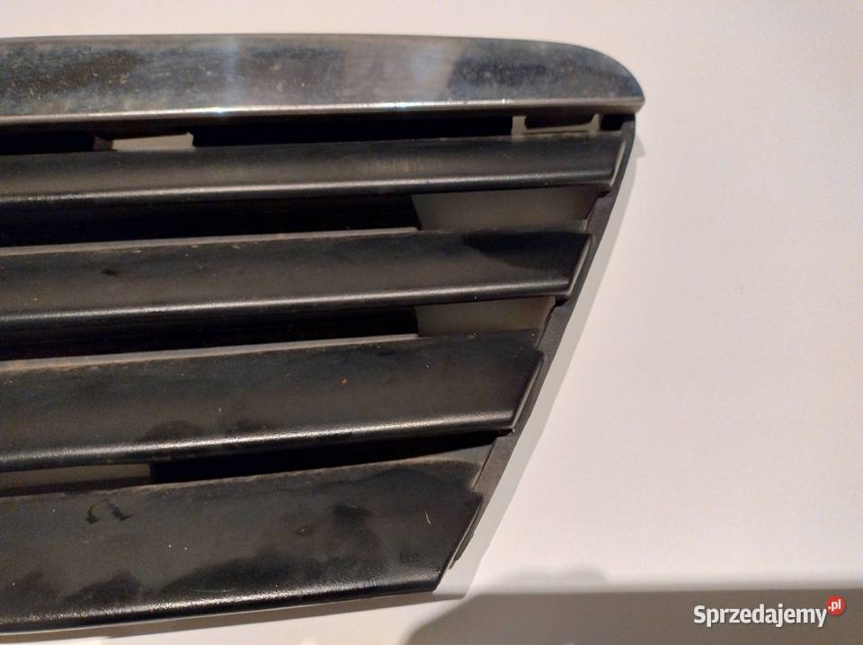 Atrapa grill Mercedes AKlasa 1688801483 śląskie Katowice