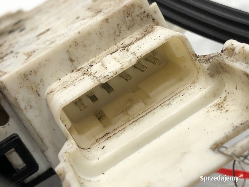 ZAMEK DRZWI PRAWY TYŁ CITROEN C4 I Hatchback osobowe