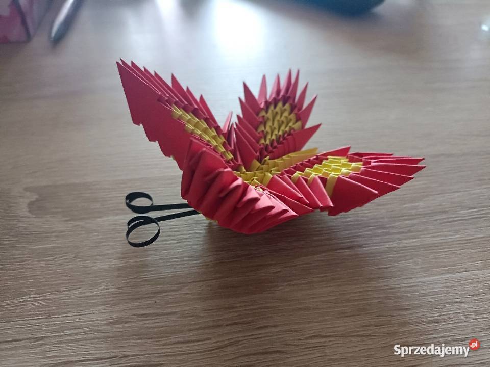 Motyl CzerwonoŻółty Origami Modułowe 3D Kwidzyn
