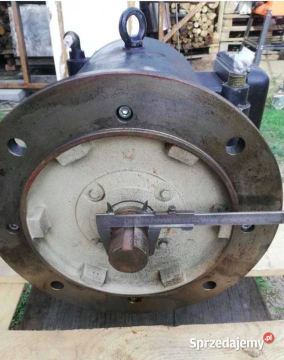 Silnik 3 fazowy 400 V 15 kW 19 KVA chłodzony Poznań