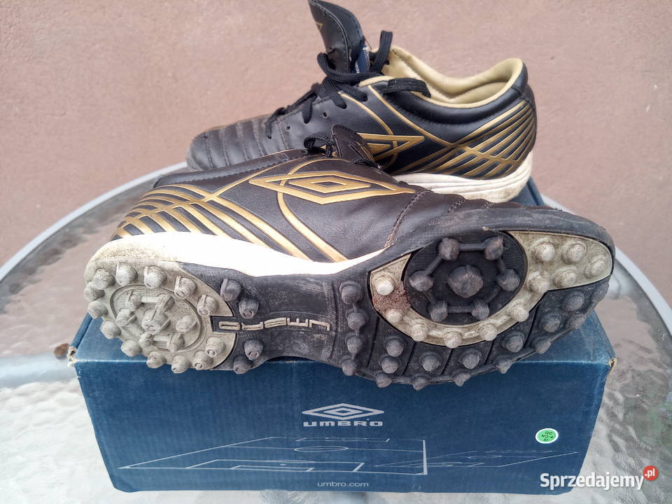 BUTY MŁODZIEŻOWE UMBRO KORKI Leszno