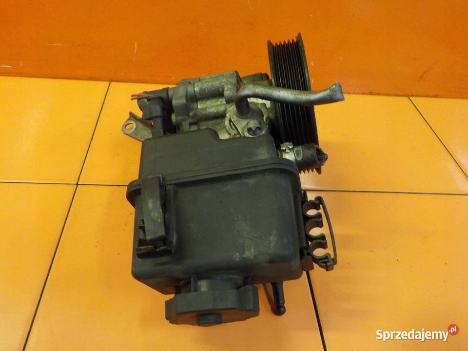 MERCEDES W204 C200 22 CDI 12r 136 651 pompa Pompy wspomagania Suków