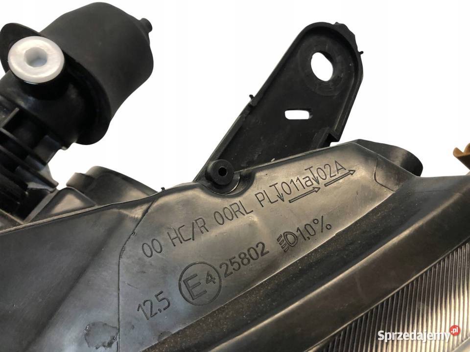 Dacia Dokker 2012 Reflektor lampa przednia lewa osobowe Skarżysko-Kamienna