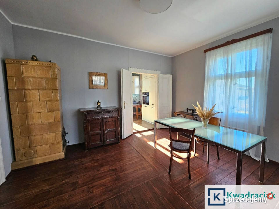 sprzedaży domu wolnostojącego Sanok 140m2 drewno