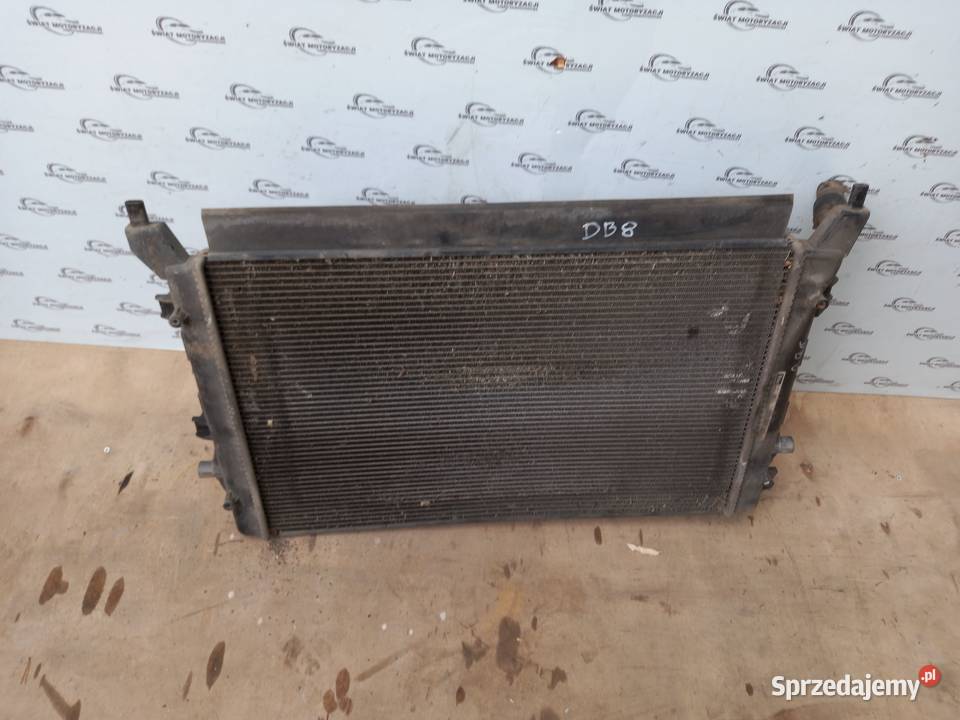 AUDI A3 8P II LIFT 14 TFSI 10r chłodnica wody Kielce