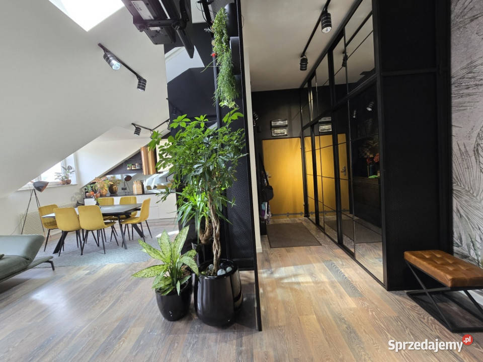 Luksusowy wysoki przestrzenny loft pod klucz 3