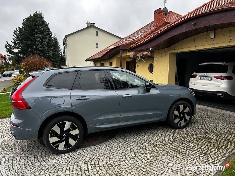 Volvo XC 60 T8 AWD Recharge Geatronic RDesign Wrocław