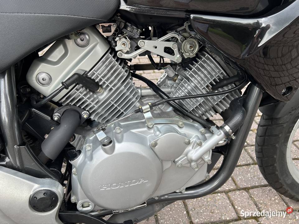 Honda Varadero 1253 przebieg 11 stan idealny czterosuwowy Olkusz sprzedam