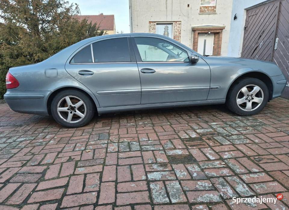 Mercedes e 280 cdi 32 diesel Jaroszyn