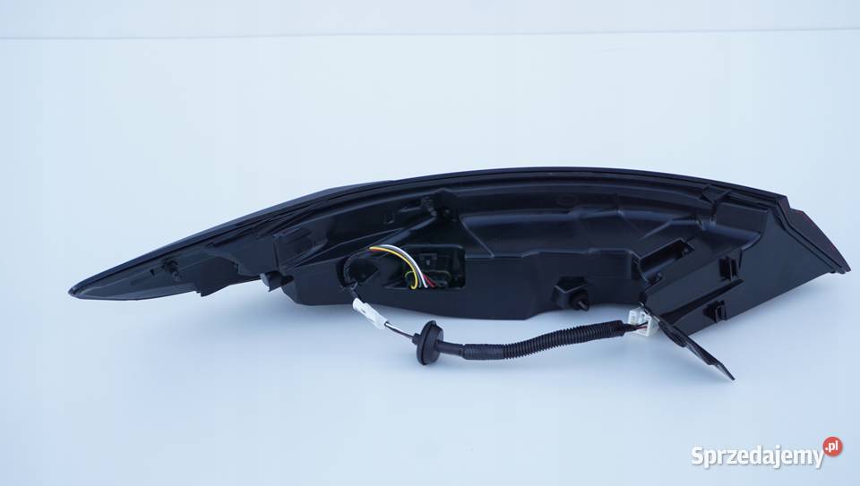 LAMPA TYLNA PRAWA TYŁ INFINITI QX55 Nowy Tomyśl