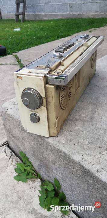 SHARP QT12 BOOMBOX RETRO RADIO