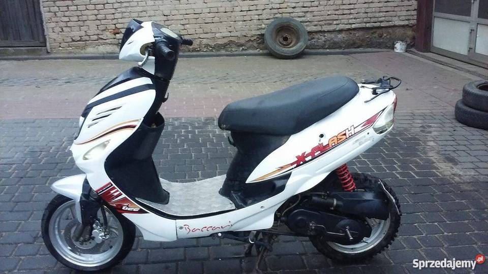 Skuter Baccari flash Karsin
