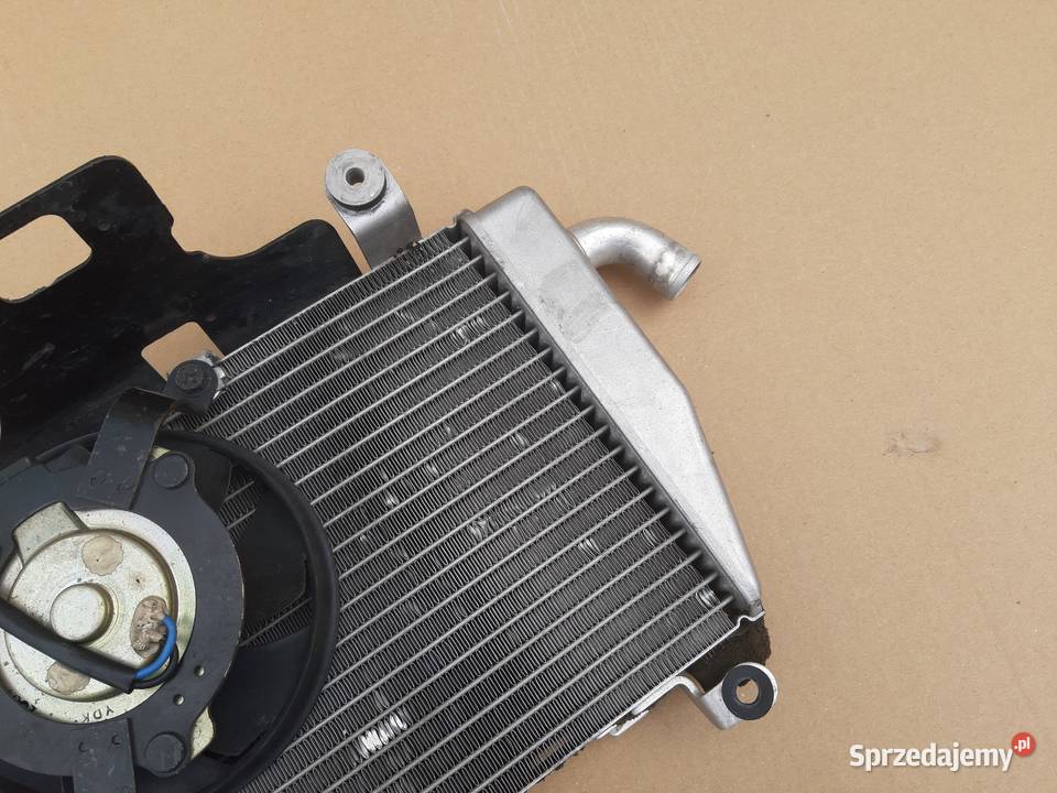 HONDA VTR1000 SP1 CHŁODNICA WODY CIECZY Bieleń