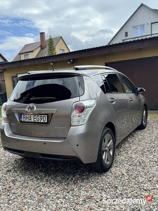 Toyota VERSO 20 D4D 124 2014r xenon LED 7 osób nieuszkodzony Hajnówka