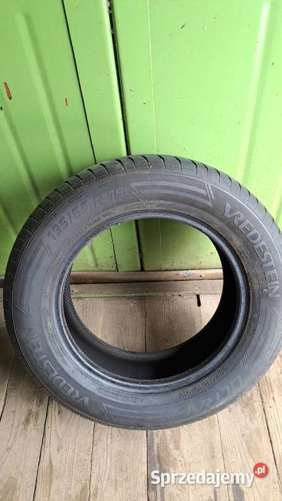 Komplet opon Vredestein 19565R15 letnie podlaskie Czarna Białostocka sprzedam