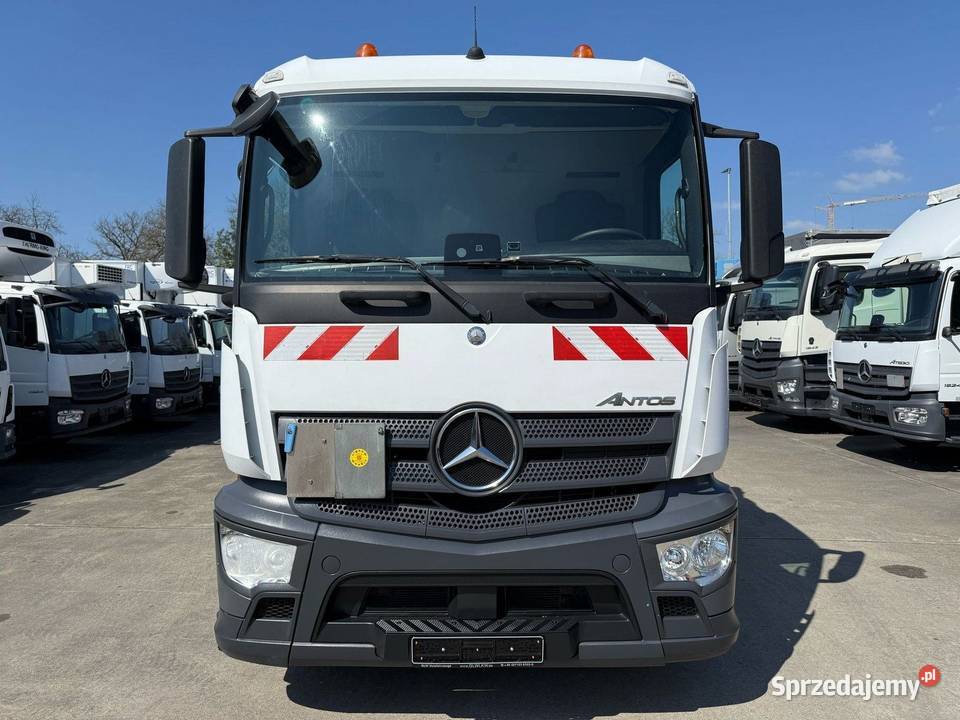 Mercedes Antos Wóz Asenizacyjny beczkowóz beczka