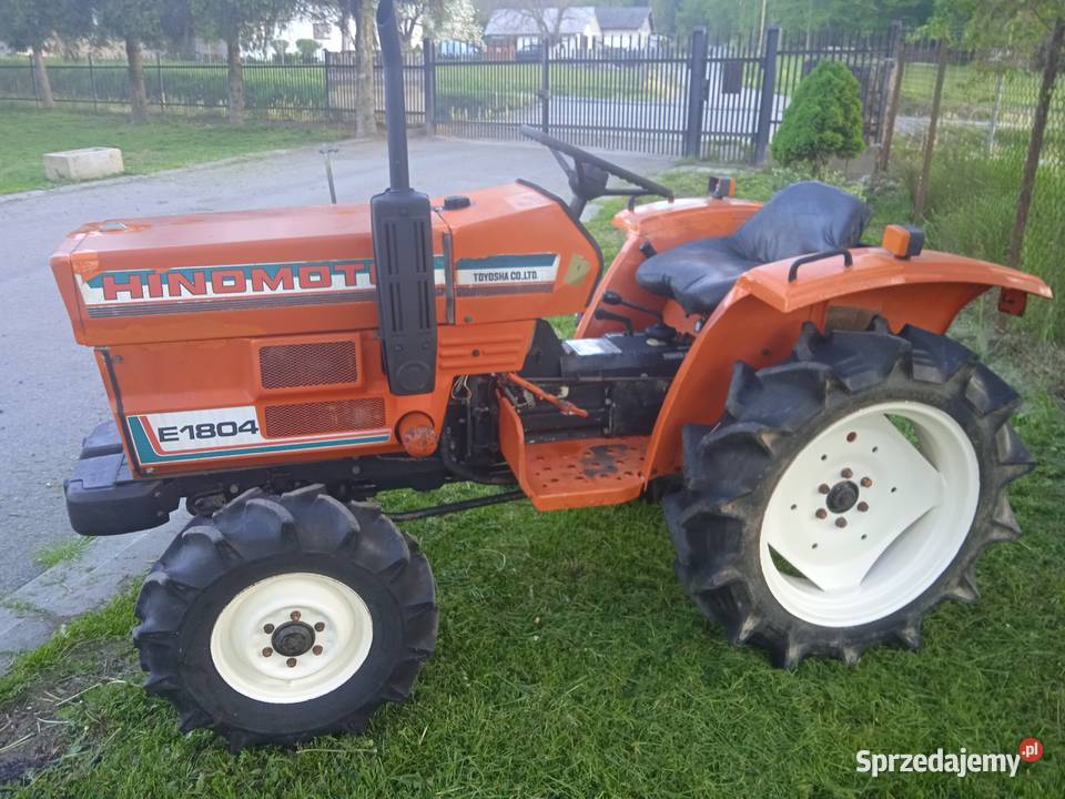 Traktor 4x4 hinomoto e1804 3cylindrowy Sękowa sprzedam