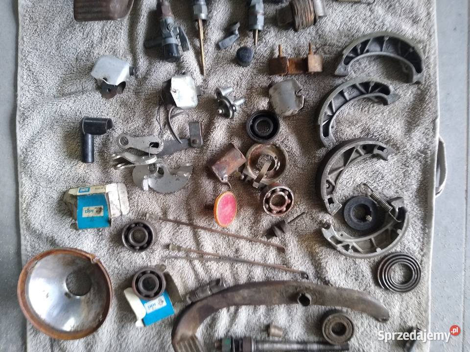 Komar Romet motorynka ZZR WSK pozostałość Kruszwica