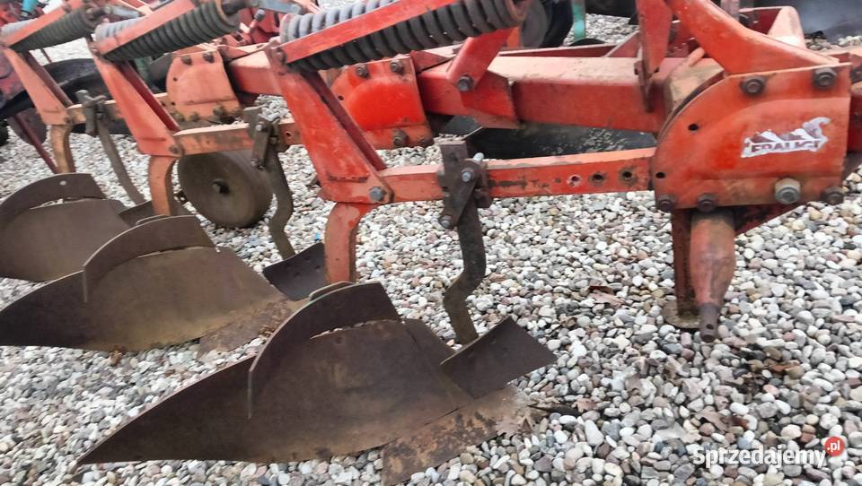 Pług fraugde zagonowy 3 skiby sprężyna pomorskie Nowa Karczma