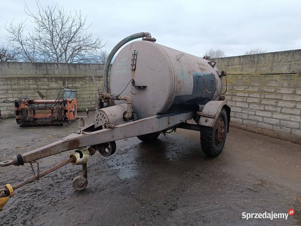 Beczkowóz 2600l Kobylin