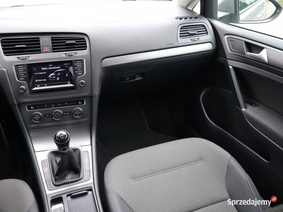 VW Golf 16 TDI światła przeciwmgielne Samochody osobowe Piaseczno