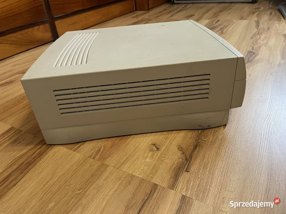 Zabytkowy komputer Apple Power Macintosh 7600120 Brzana