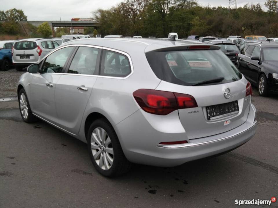 Opel Astra J kombi 17 Bezwypadkowyhistoria manualna kujawsko-pomorskie Bydgoszcz