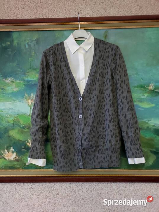 elegancki długi sweter zapinany kardigan Kielce