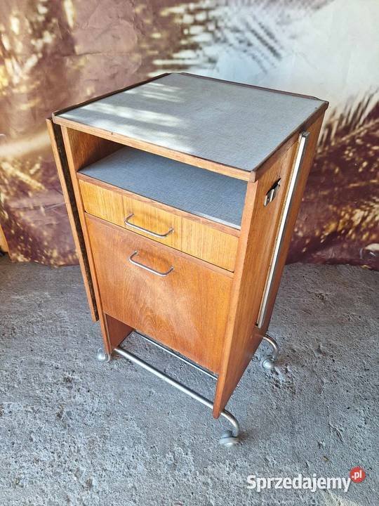 Szafka medyczna lata 70te Vintage Loft Fajny Bojszów