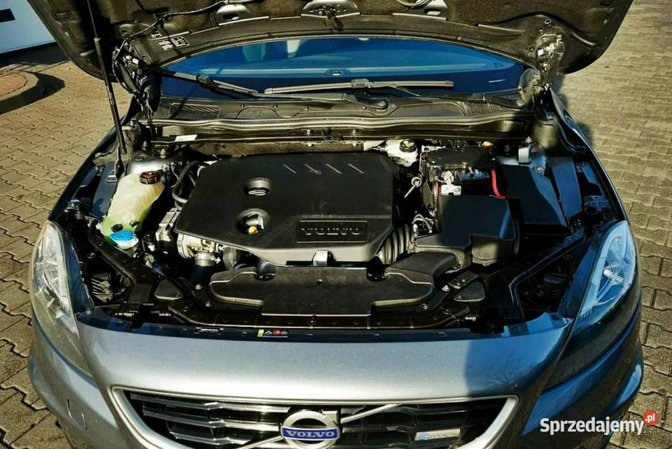 Volvo V40 16D2 NAVI alu R18 automat 2014r II mazowieckie