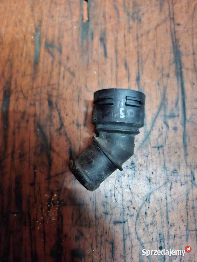 Króciec chłodnicy wody VW Seat Skoda Audi 19 TDI