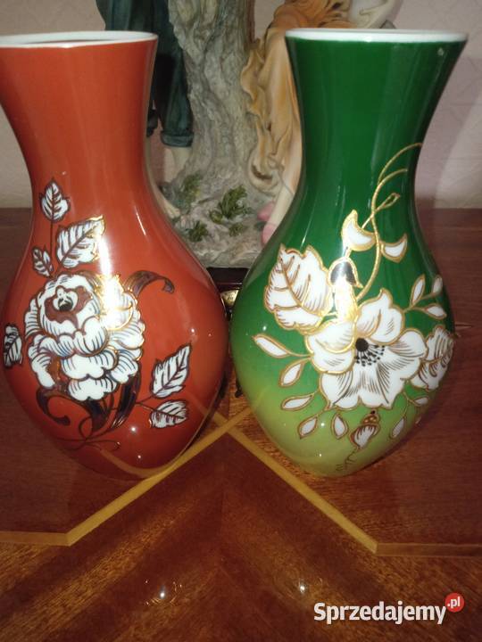 2 wazoniki asygnowane Porcelanowy wazon marki Porcelana i szkło Chorzów