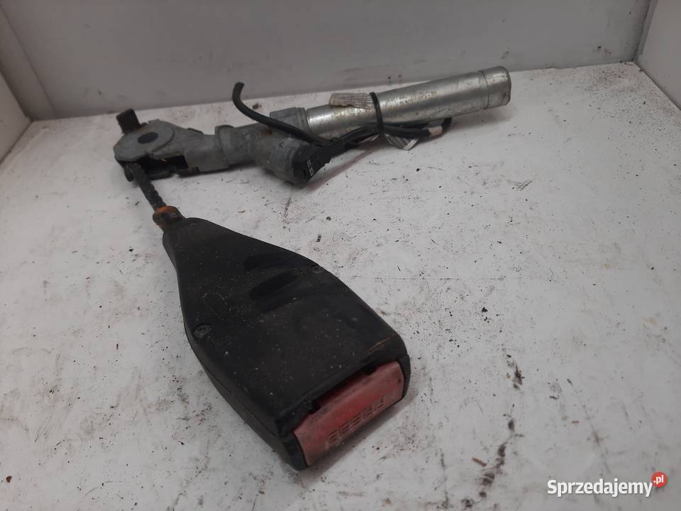 Lewy przedni napinacz pasa Bezpieczeństwa