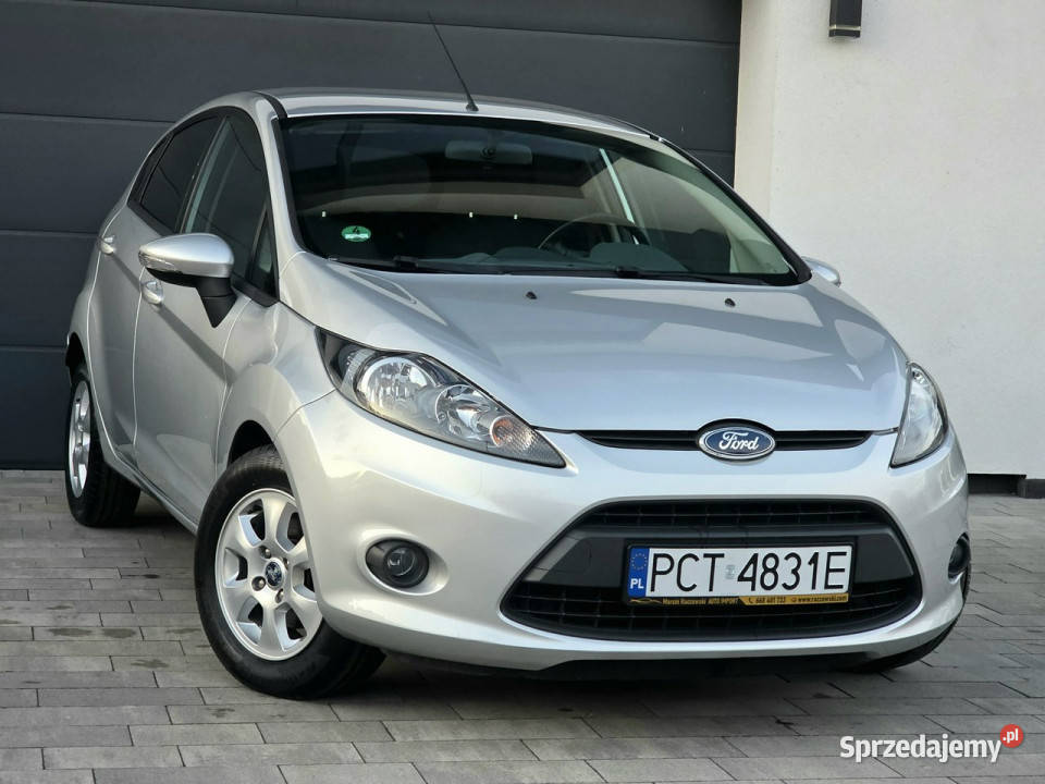 Ford Fiesta 14 16V KLIMATRONIC 118000 NOWE OPONY gniazdo USB Czarnków
