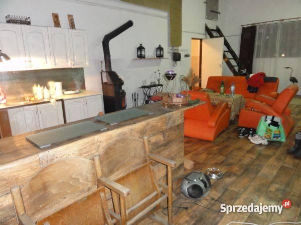 SIEDLISKO STAW budynek asfalt mazowieckie Wyrzyki