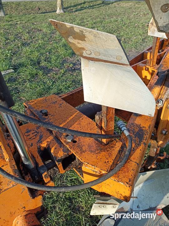 Pług 3 obrotowy huard PR65T nieuszkodzony Ossowa