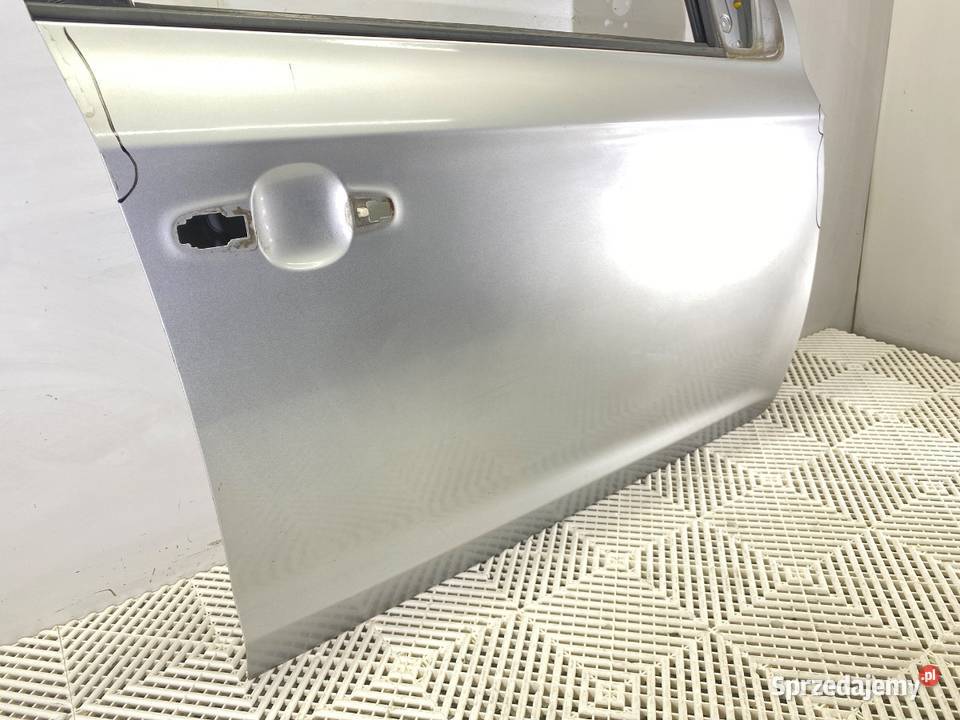 DRZWI PRAWY PRZÓD HYUNDAI i20 Hatchback FG SLEEK