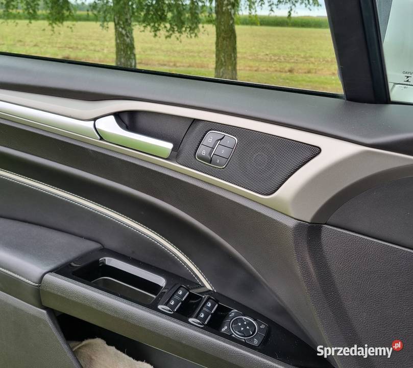 Ford mondeo Hybrid Vignale Żory sprzedam