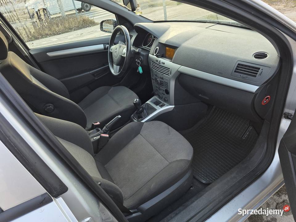 Opel Astra H 17 cdti 2009 1700cm3 Płock