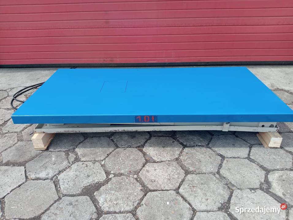 Stół nożycowy FAMAD Wejherowo
