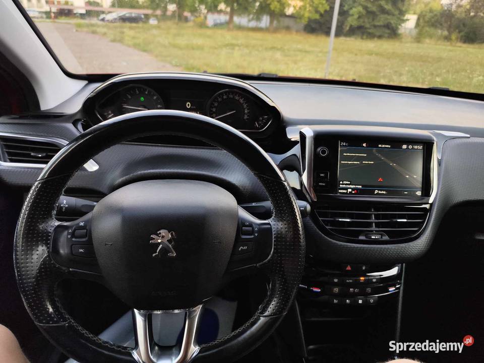 Peugeot 2008 12 Benzyna CrossWay Kamera Brodowa Lublin
