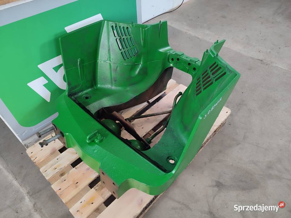 Wspornik ramy przedniej R242149 John Deere 8345 Wilkowo