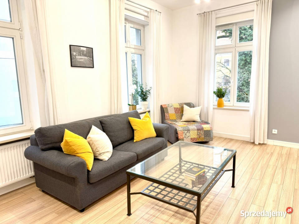 Nowy apartament koło katedry 3 pokoje wysoki Rok budowy 2019
