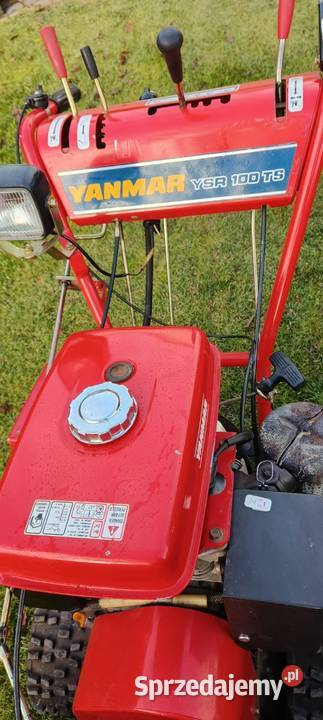 Odśnieżarka wirnikowa Yanmar Gąsienicowa pług