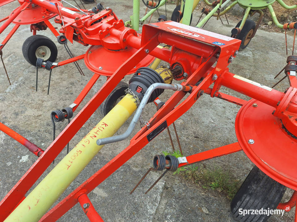 Przetrząsacz siana KUHN 5001T 5 m Digidrive wielkopolskie